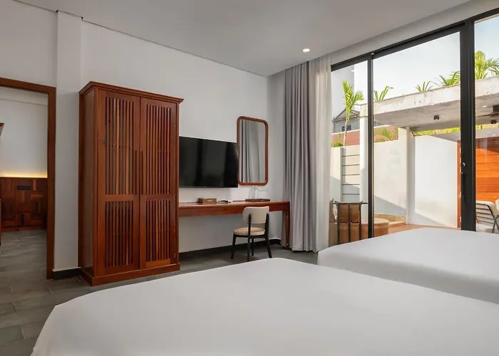 Two Seasons 5* Siem Reap